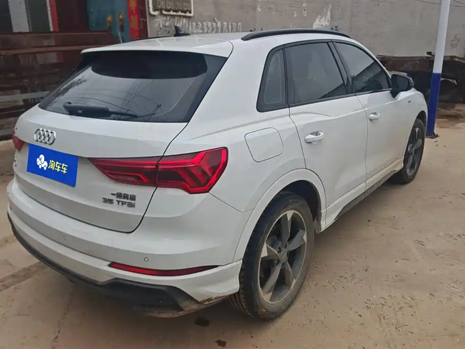 Audi Q3 2021 35 TFSI Fashion Sport фото 3