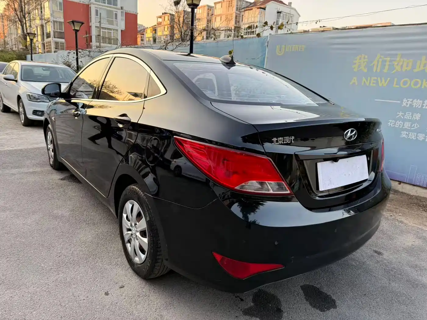 Hyundai Verna 2014 1.4L Manual Smart GLS фото 13