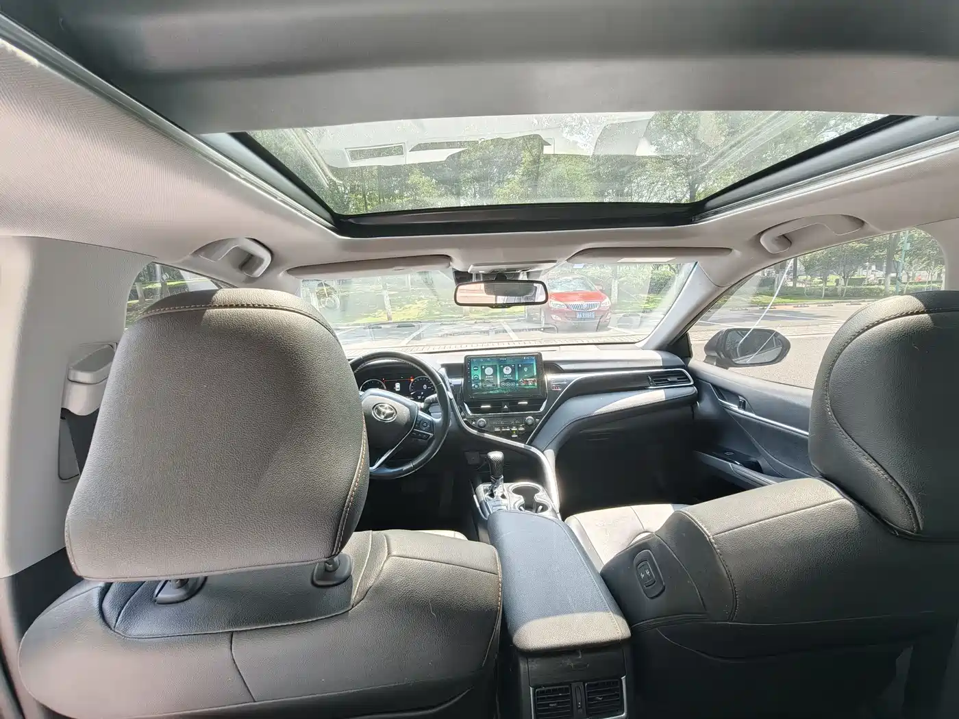 Toyota Camry 2021 2.5G Luxury Edition фото 8