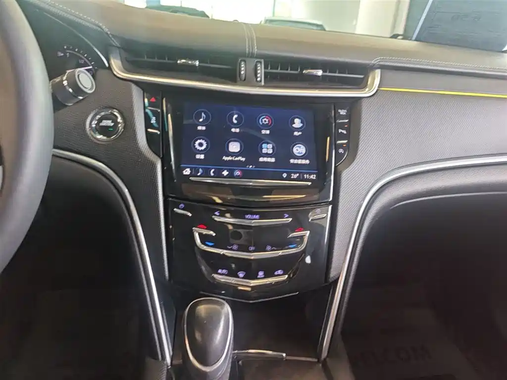 Cadillac XTS 2018 28T Technology фото 13