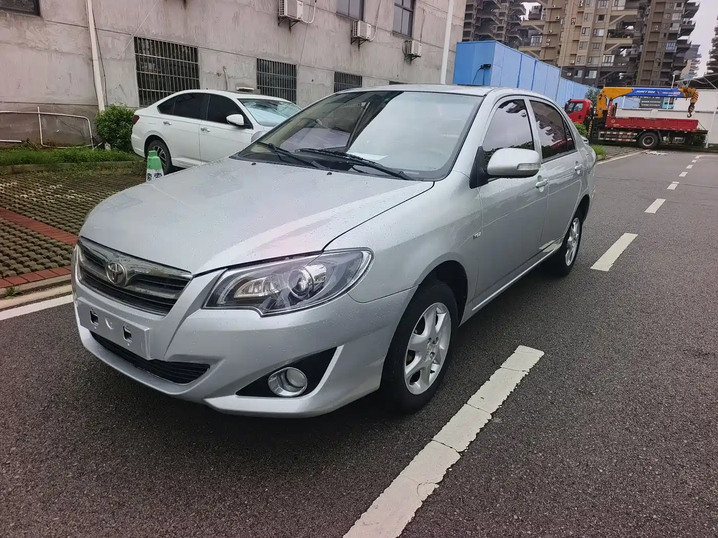 Toyota Corolla 2013 1.6L Automatic Luxury