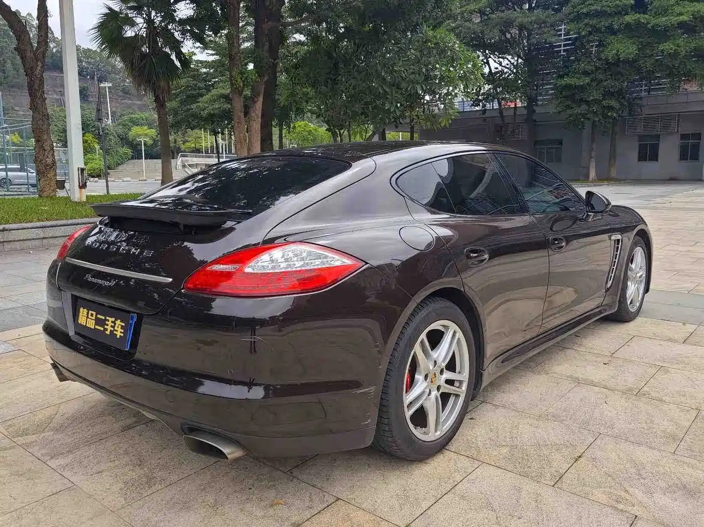 Porsche Panamera 2013 Panamera 4 Platinum Edition 3.6L фото 6