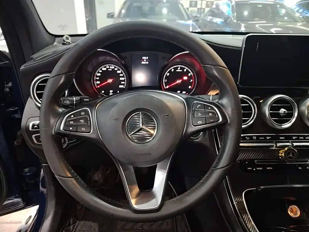 Mercedes-Benz GLC 2016 GLC 260 4MATIC Luxury фото 11