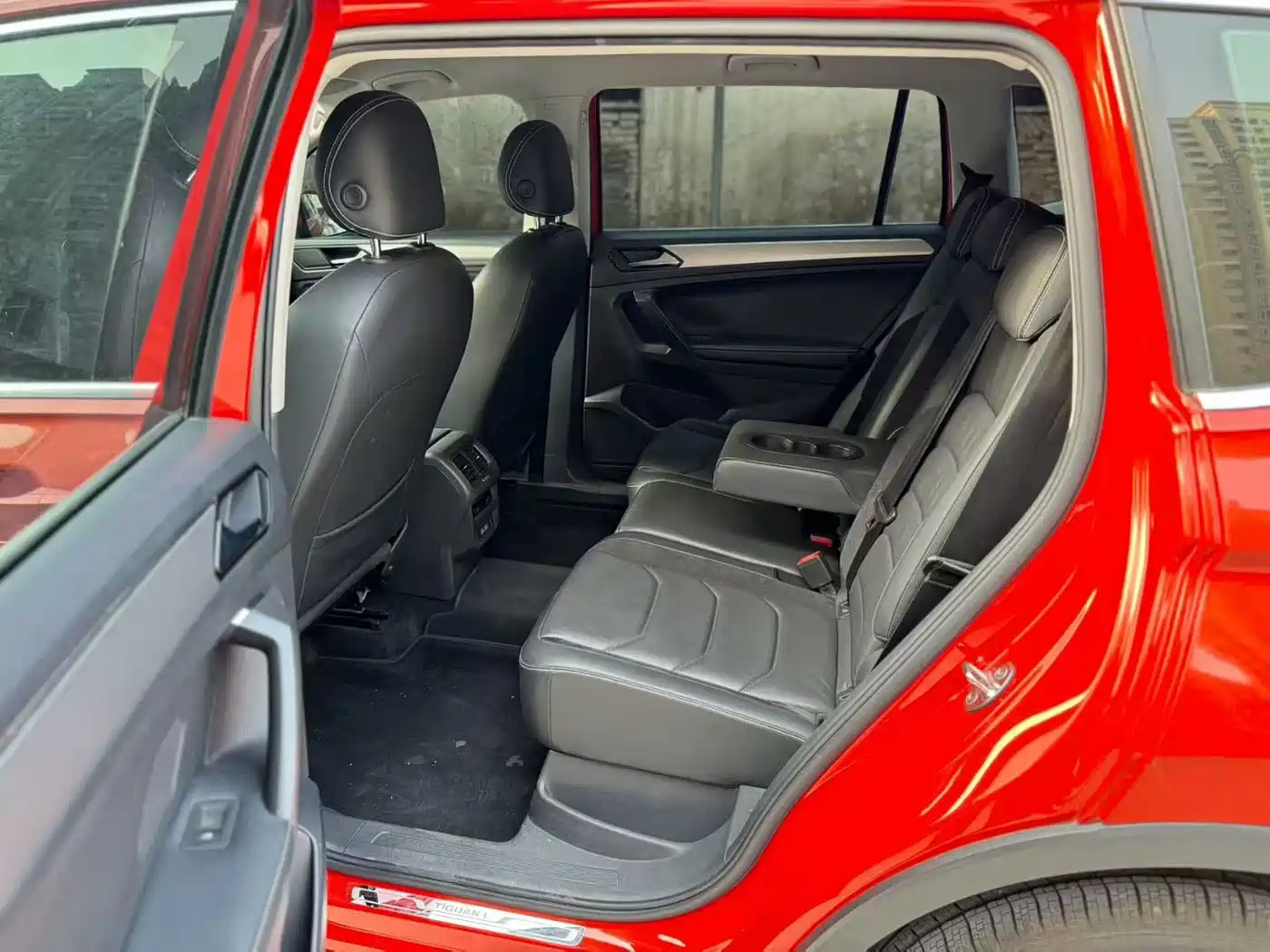 Volkswagen Tiguan L 2017 330TSI Automatic 2WD Comfort Edition фото 4