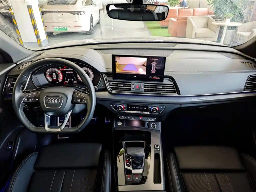 Audi Q5L 2025 40 TFSI Luxury Dynamic фото 22