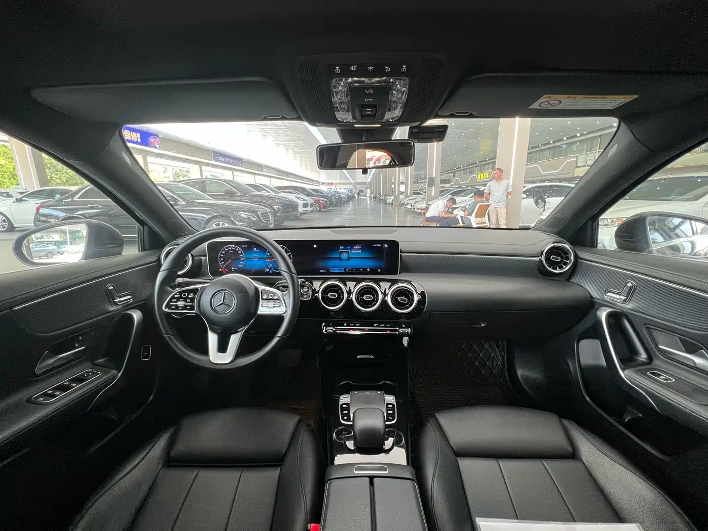 Mercedes-Benz A-Class 2019 A 200 L фото 9