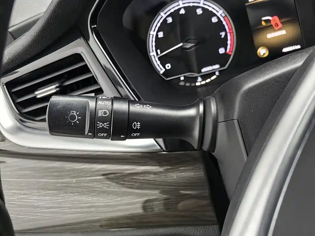 Geely Borui 2019 2020 1.8T Navigation Edition