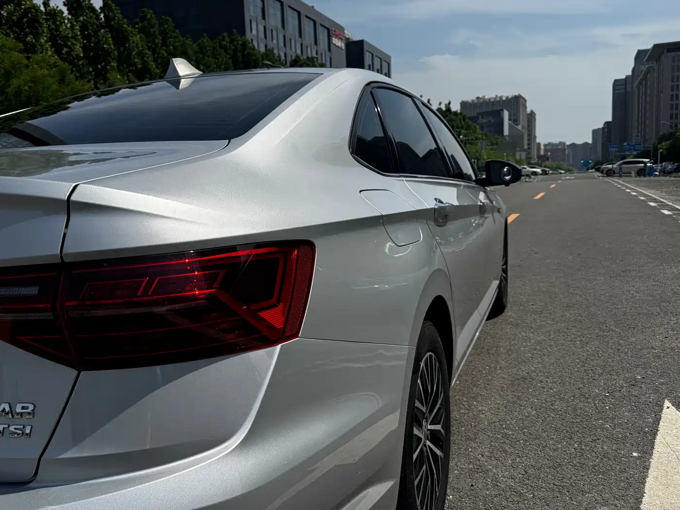 Volkswagen Sagitar 2019 200TSI DSG Comfort Edition China VI фото 22