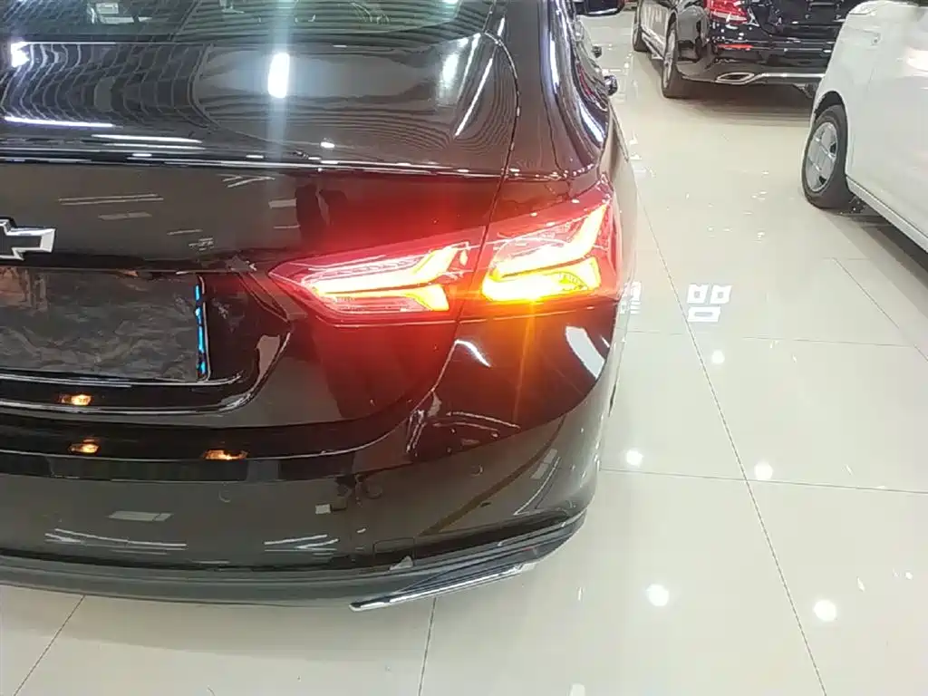 Chevrolet Malibu XL 2021 535T Auto Dynamic Edition фото 8