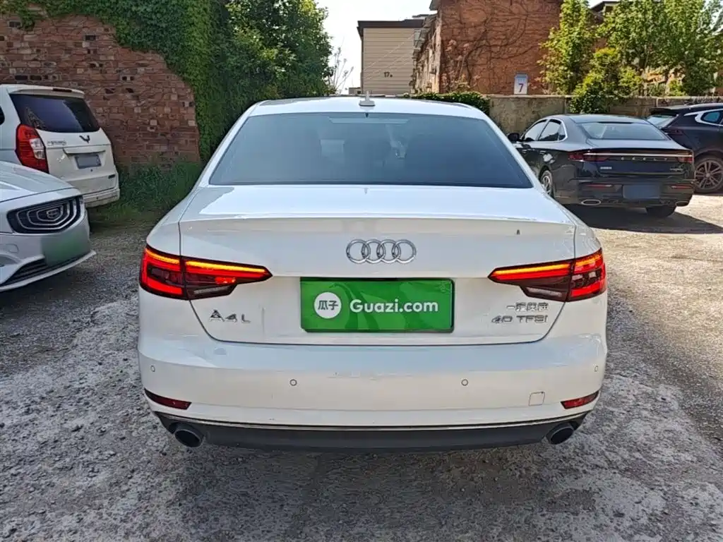 Audi A4L 2017 40 TFSI Fashion Edition фото 6