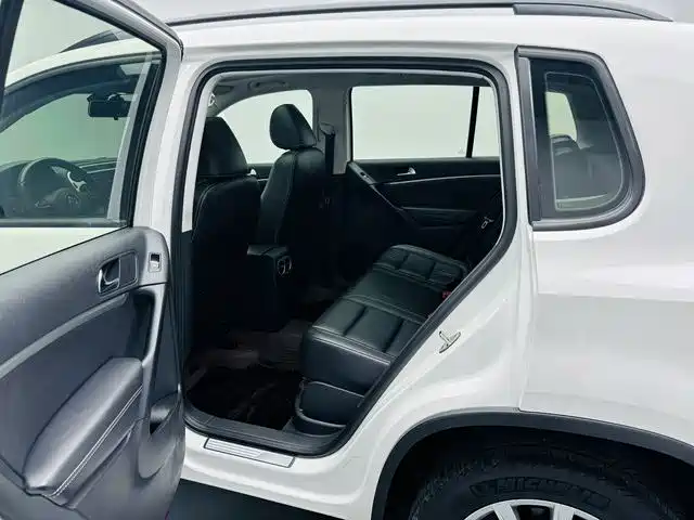 Volkswagen Tiguan 2016 280TSI Automatic 2WD Silk Road Comfort фото 13