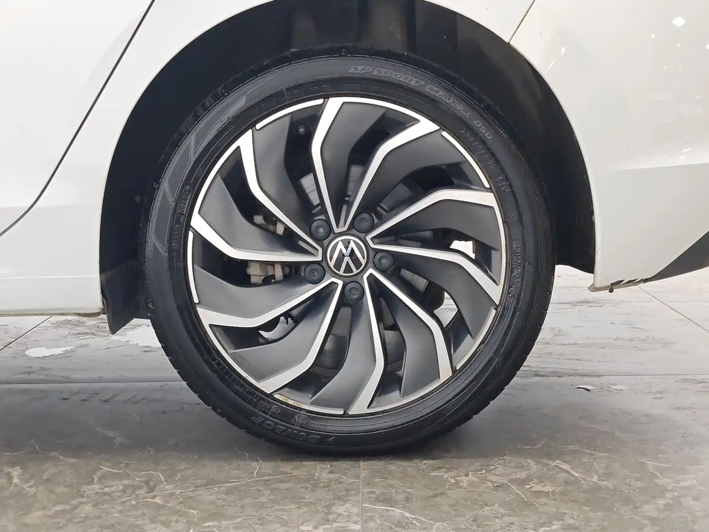 Фото 9 - Volkswagen Golf