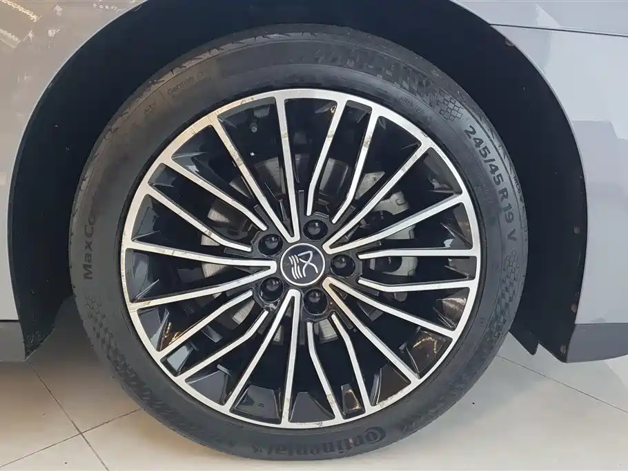 BYD Han 2022 DM-i 121KM Premium Edition фото 6