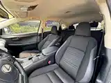 Фото 4 - Lexus NX