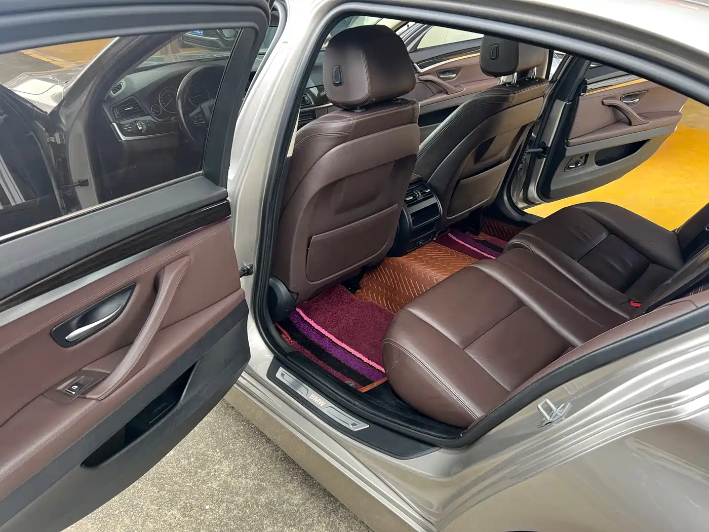 BMW 5 Series 2014 525Li Luxury Design Package фото 7