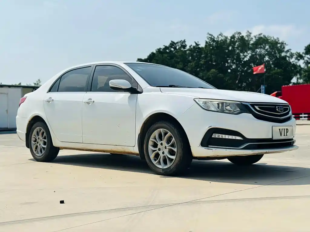 Фото 2 - Geely Vision