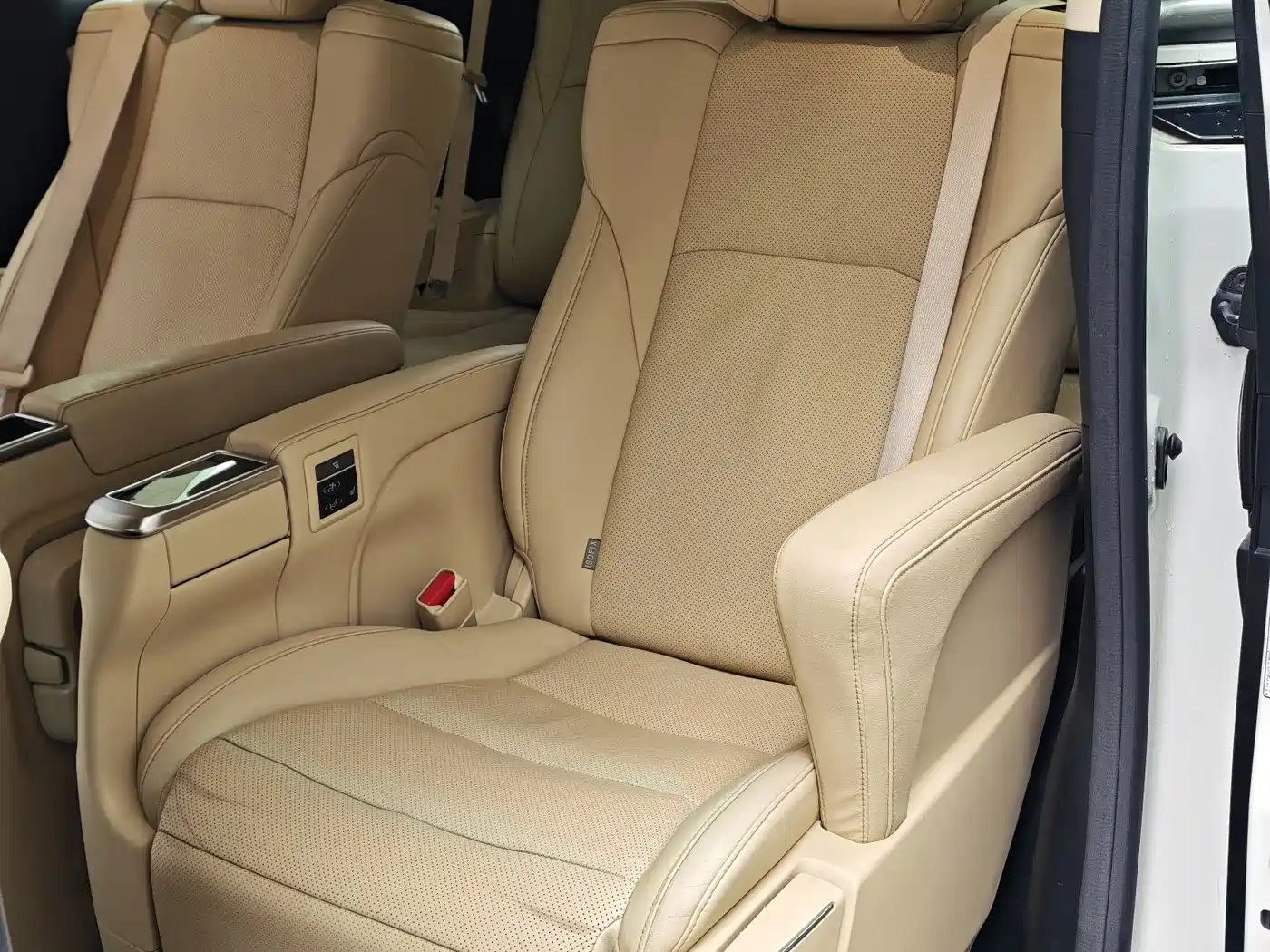Toyota Alphard 2018 Facelift 3.5L Luxury Edition фото 17