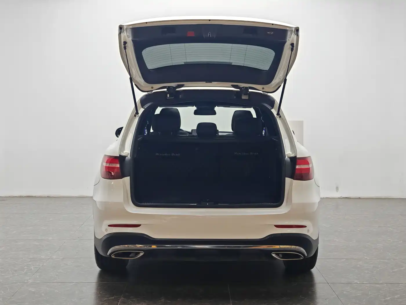 Mercedes-Benz GLC 2017 GLC 300 4MATIC Dynamic фото 12