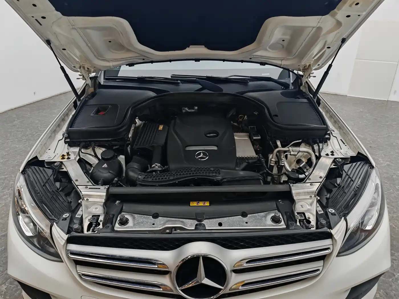 Mercedes-Benz GLC 2017 GLC 300 4MATIC Dynamic фото 13