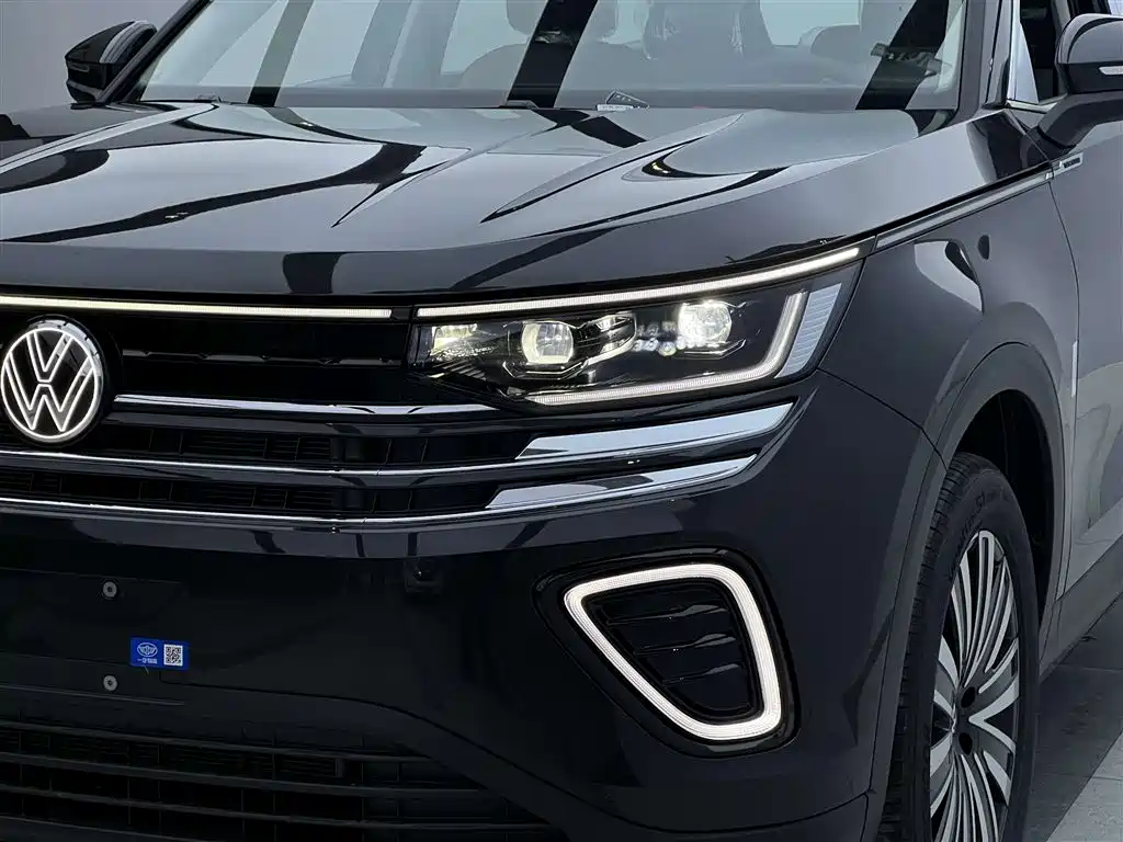 Volkswagen Talagon 2025 330TSI Luxury Cruise Public Edition фото 11