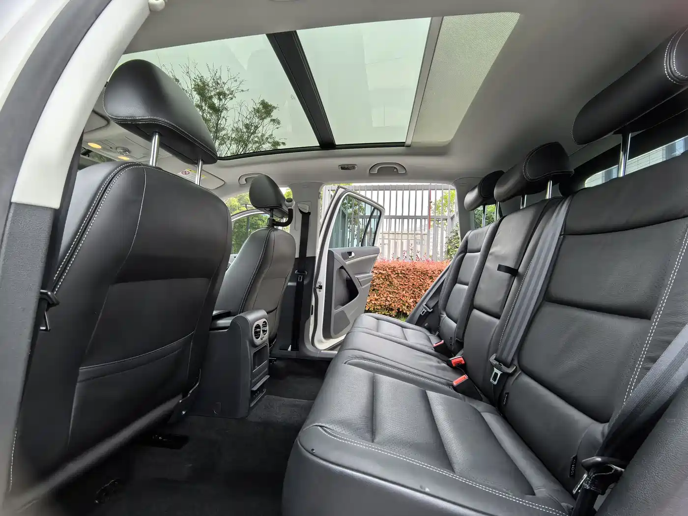 Volkswagen Tiguan 2016 Model 300TSI Automatic 2WD Luxury Edition фото 8