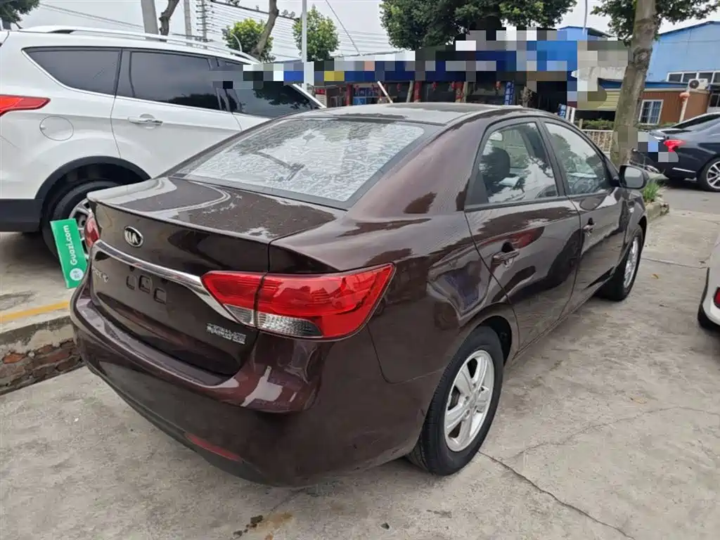 Kia Forte 2014 1.6L MT GL фото 7