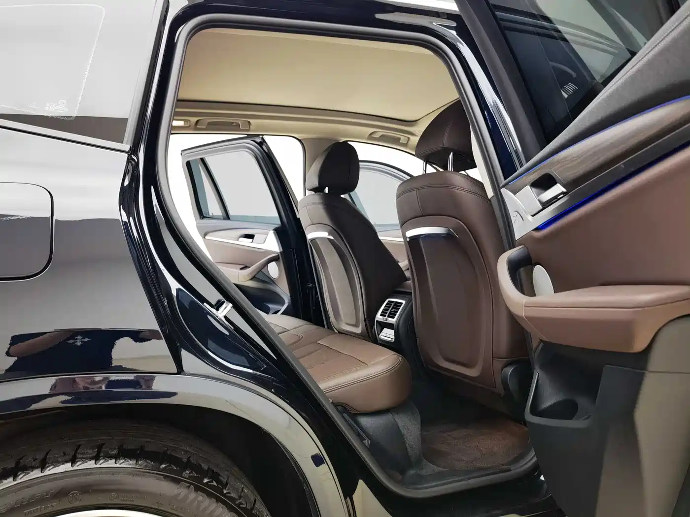 BMW X3 2023 xDrive30i Leading M Night Package фото 6