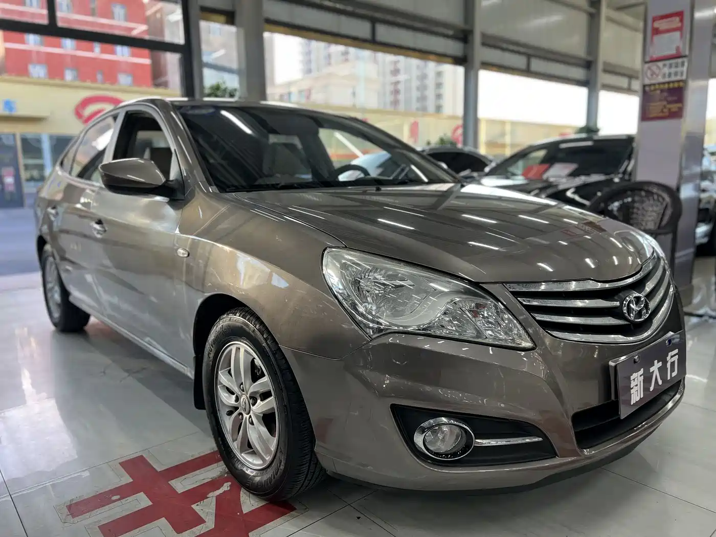 Hyundai Elantra 2011 1.6L Automatic Comfort фото 3