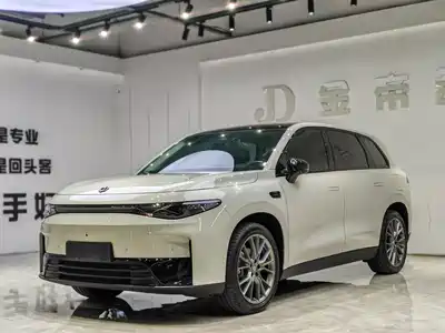Leapmotor C10