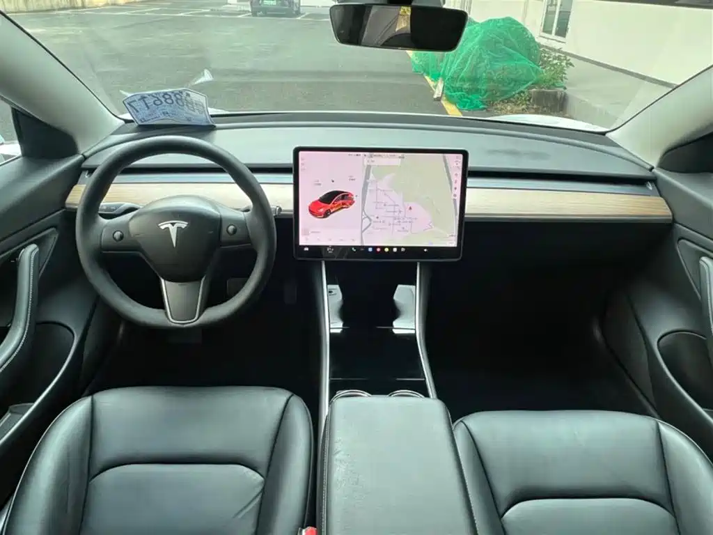 Tesla Model 3 (Import) 2020 2019 Long Range RWD Version