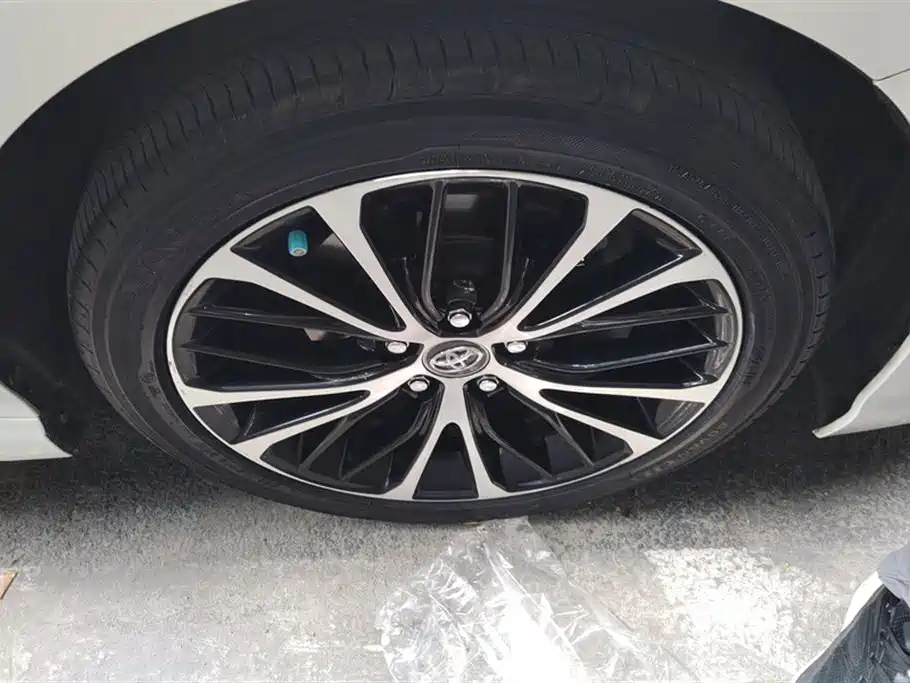 Toyota Camry 2018 2.5S Trend Edition фото 6