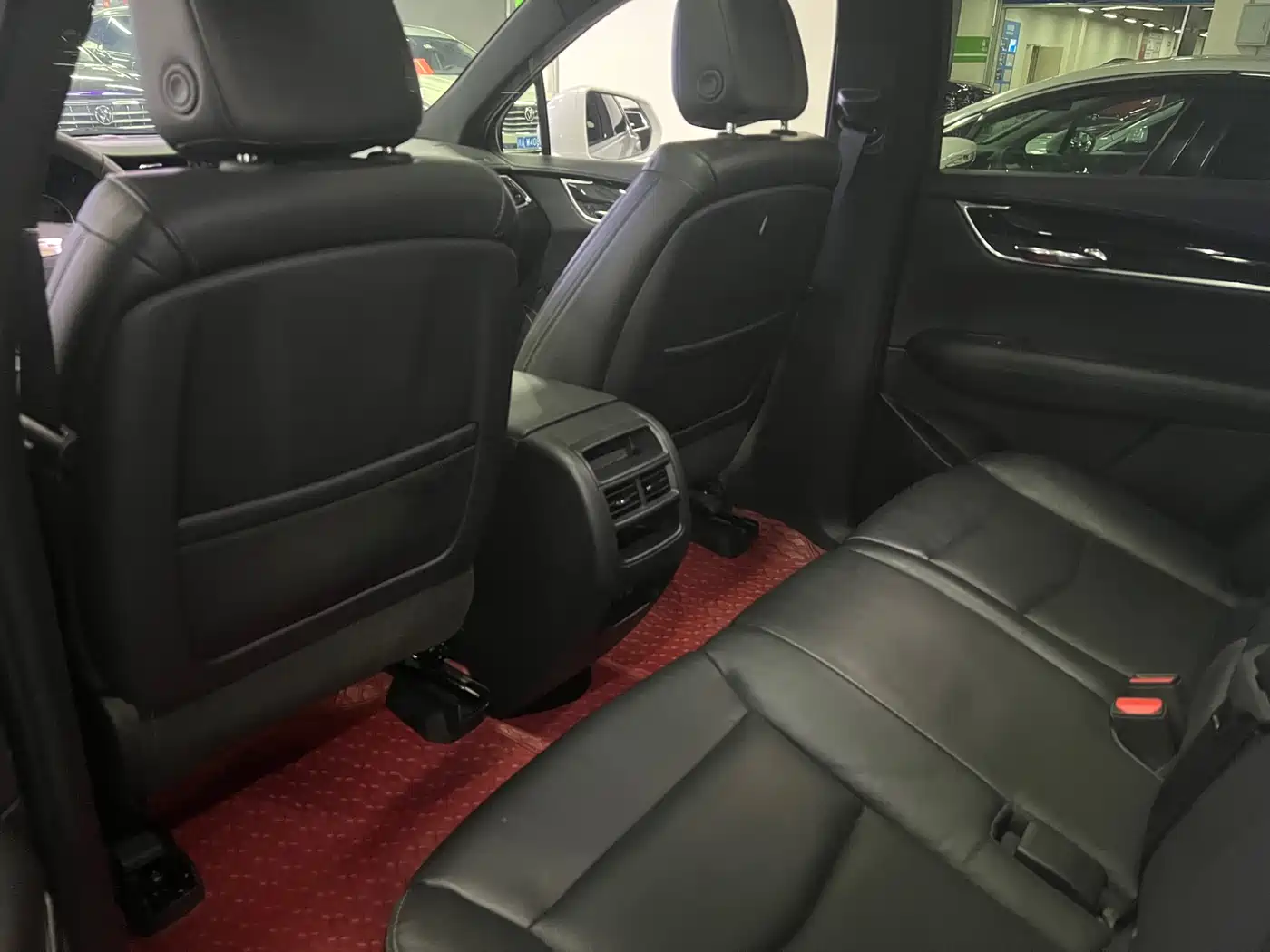 Cadillac XT5 2020 28T Luxury Model фото 12