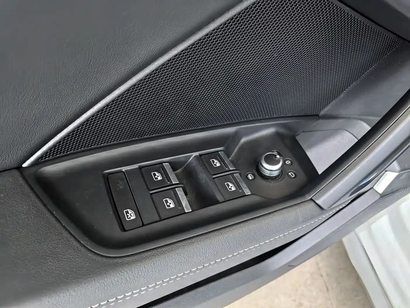 Audi A3 2025 Sportback 35TFSI Flying Premium фото 5