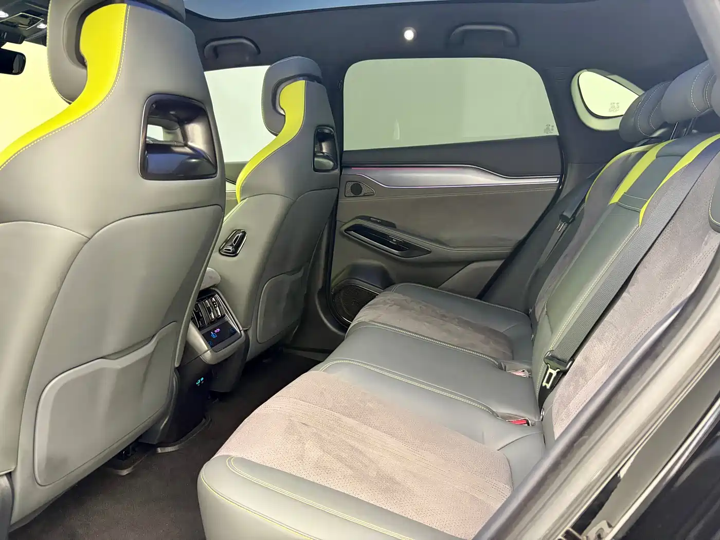 BYD Song L EV 2024 Model 602km AWD Excellence фото 12