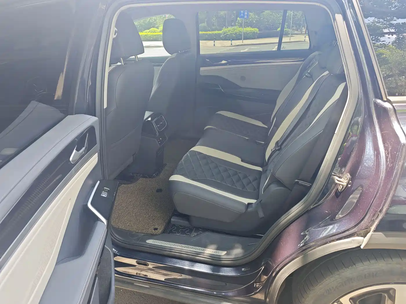 Volkswagen ID.6 CROZZ 2022 Long Range PRO Edition фото 6