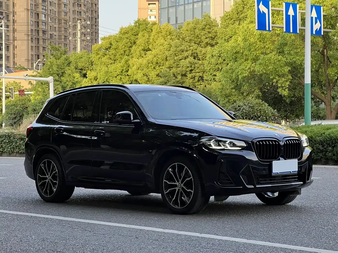 BMW X3 2022 xDrive30i Leading M Night Package фото 5