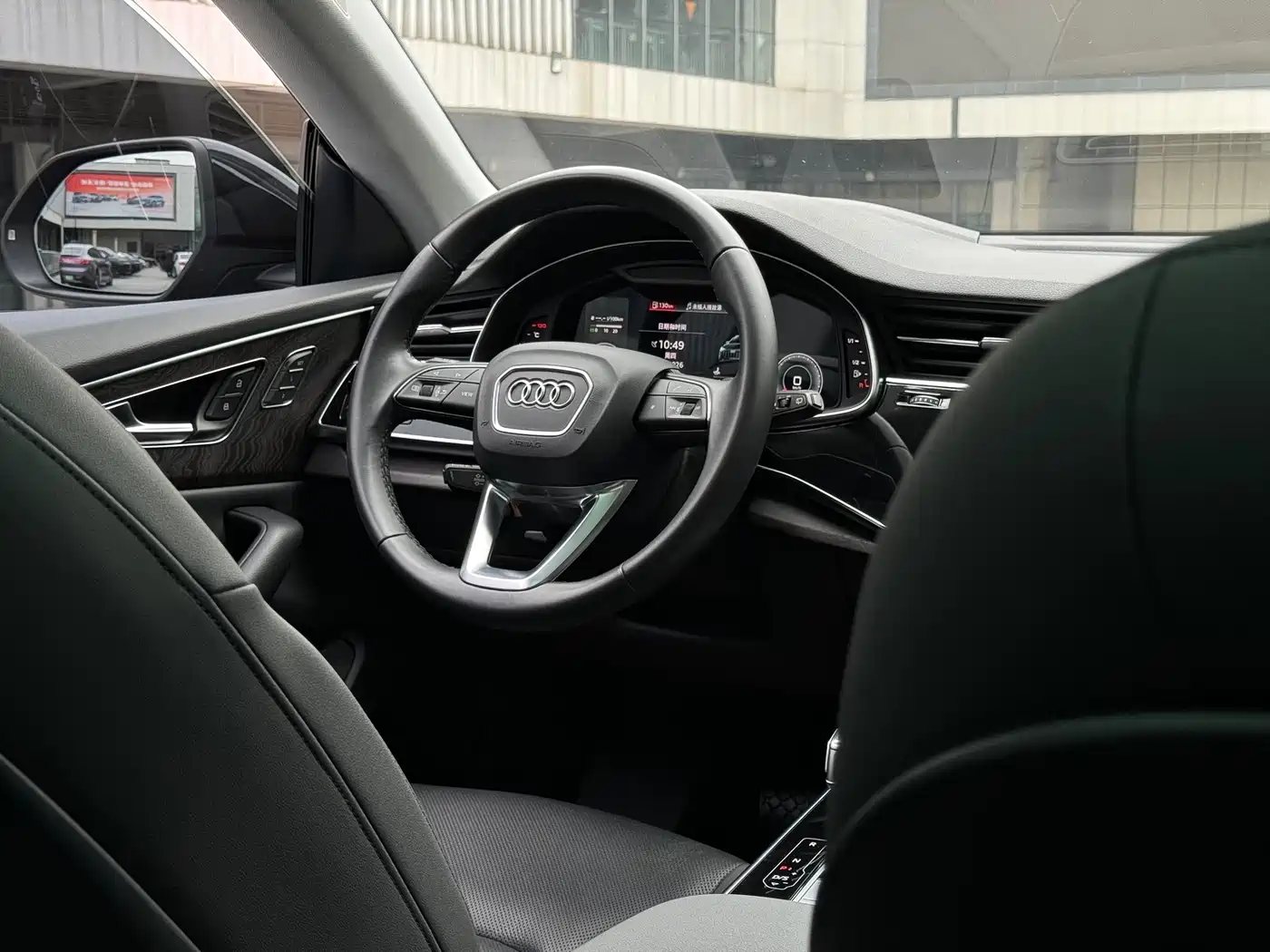 Audi Q8 2022 55 TFSI Luxury Dynamic фото 6