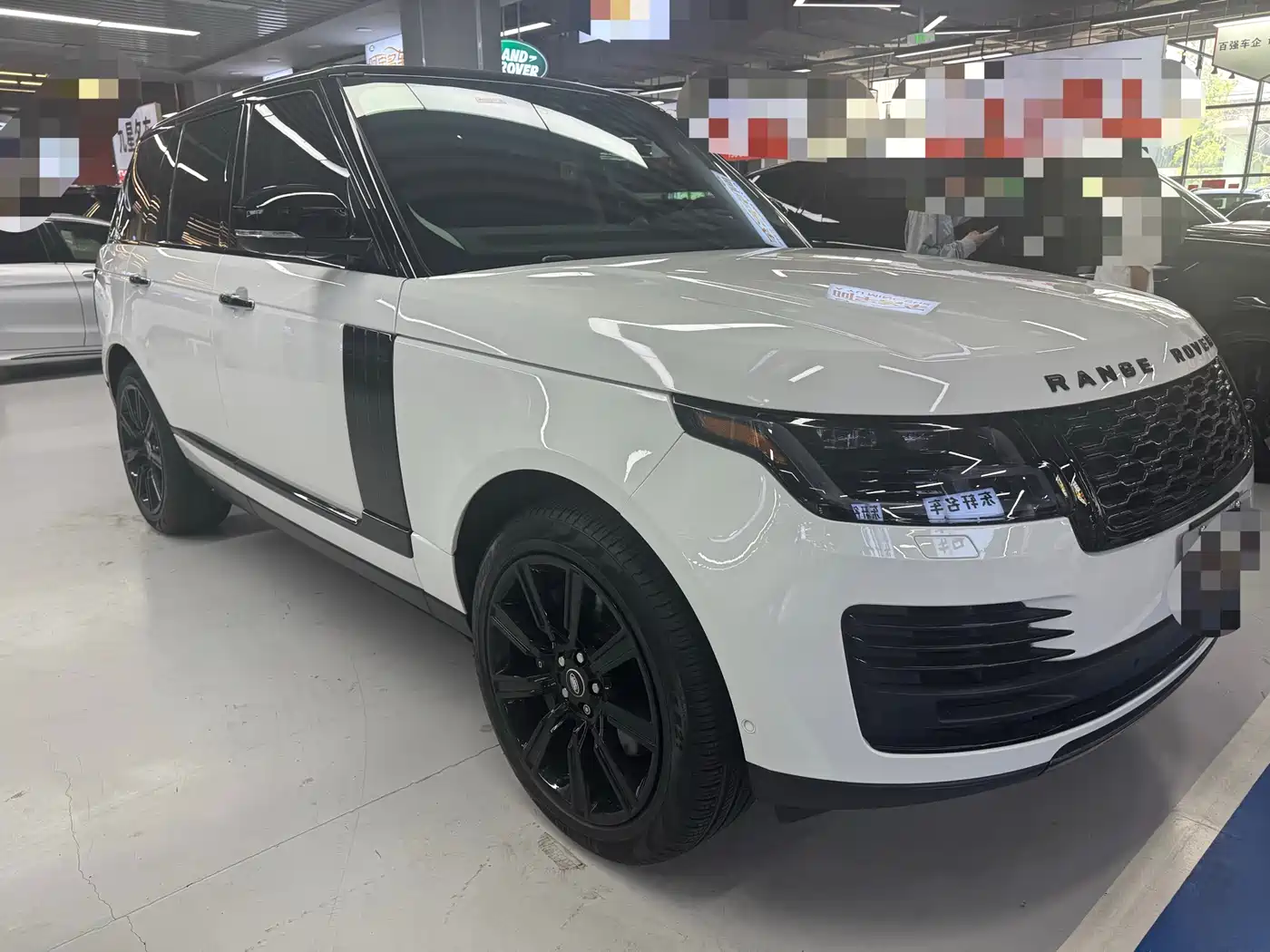Land Rover Range Rover 2019 3.0 SCV6 Heritage Edition фото 3