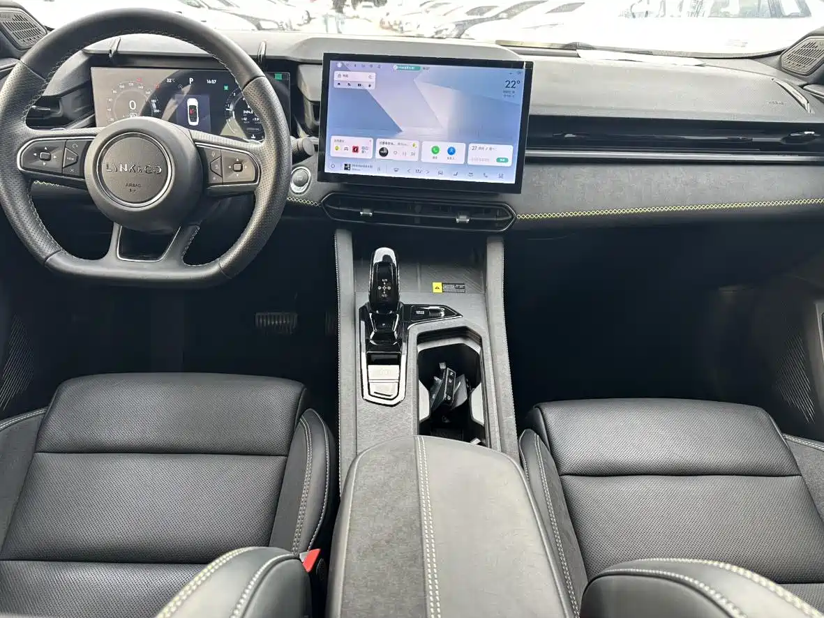LYNK 03
