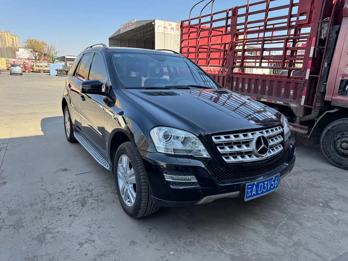 Mercedes-Benz M-Class 2010 ML 300 4MATIC фото 3