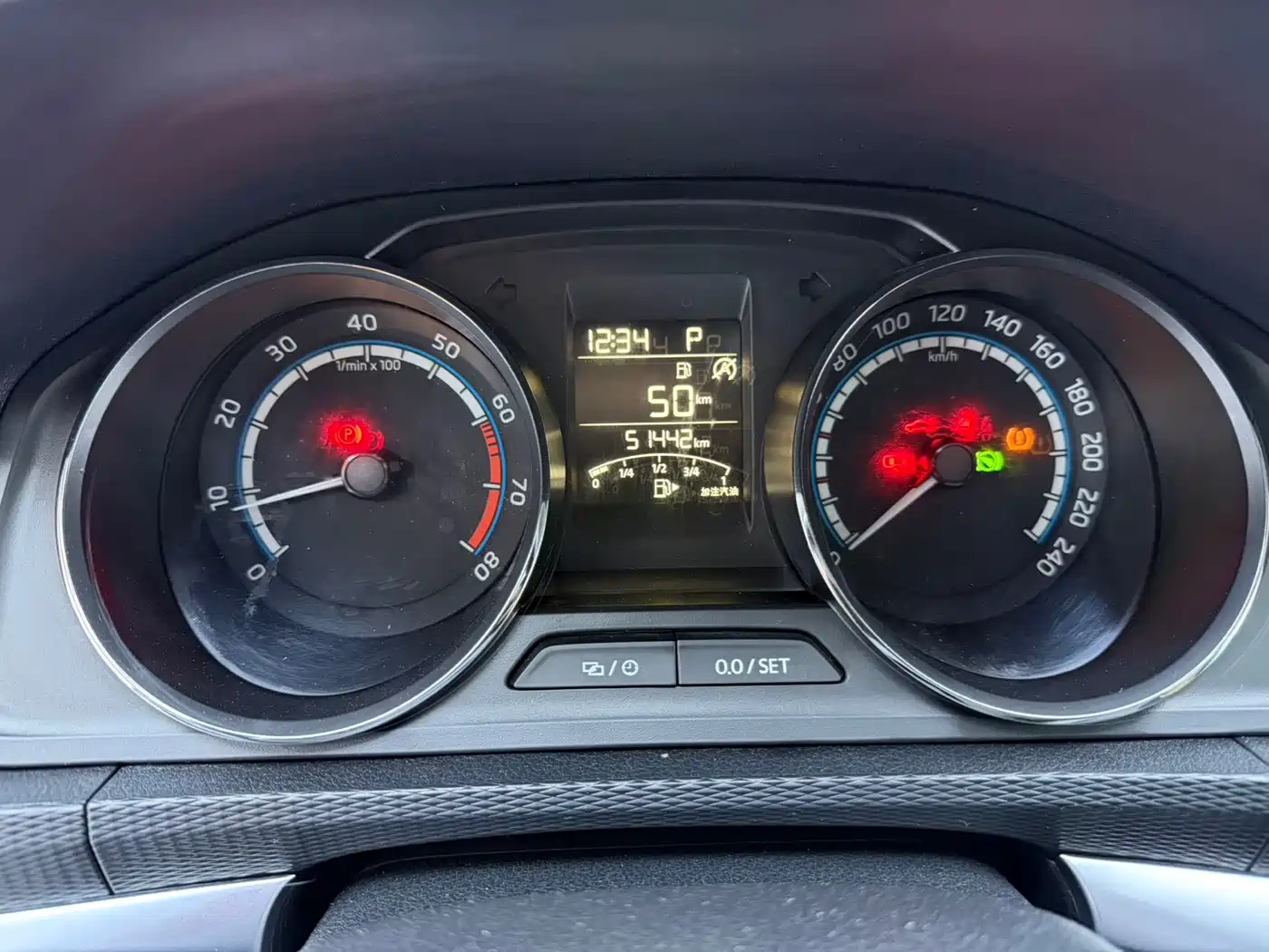 Škoda Kamiq 2022 1.5L Automatic Comfort Edition фото 8