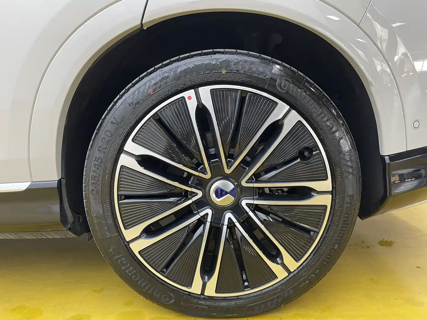 Denza N7 2025 Model 630 AWD Smart Drive Dual-LiDAR Flagship Edition фото 9