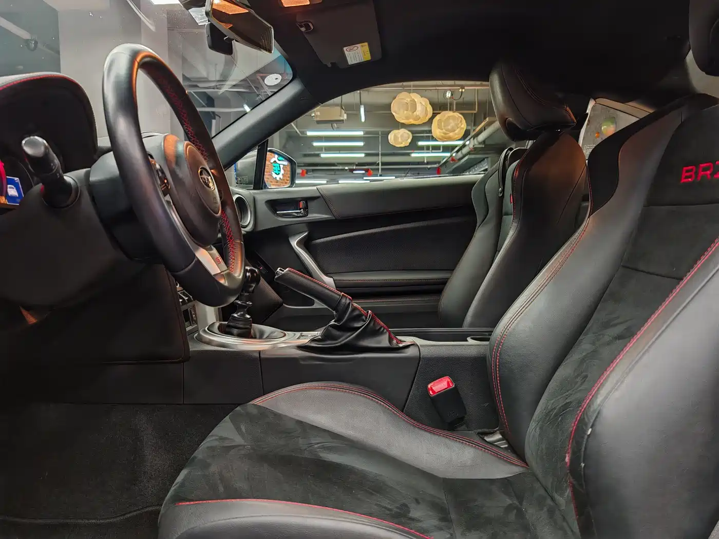 Subaru BRZ 2020 2.0L Manual type-RS фото 22
