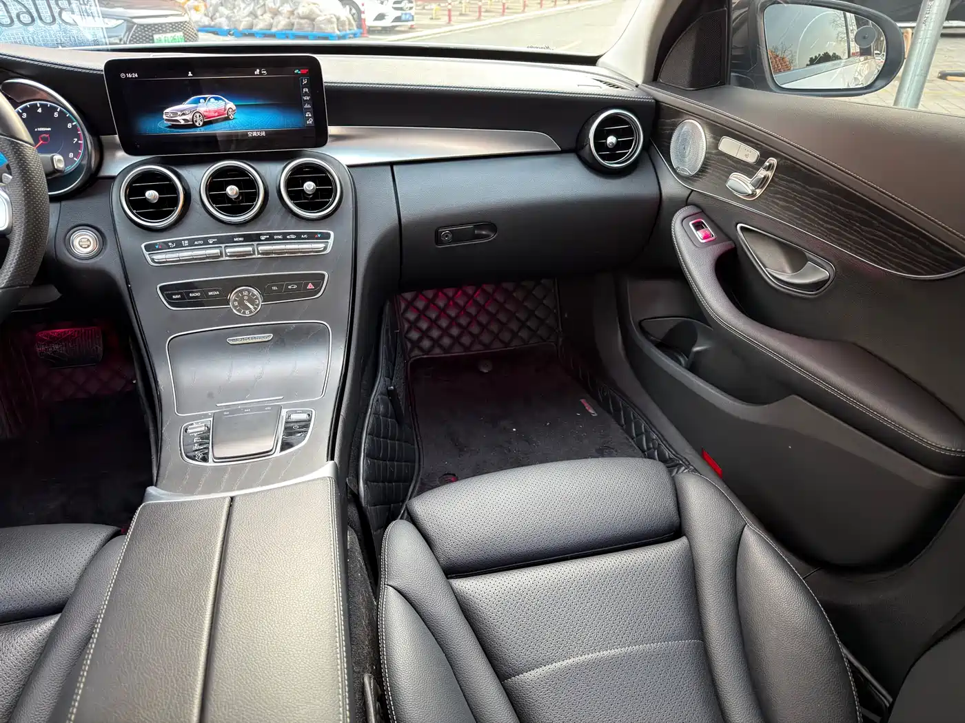 Mercedes-Benz C-Class 2020 C 260 L Sport фото 10
