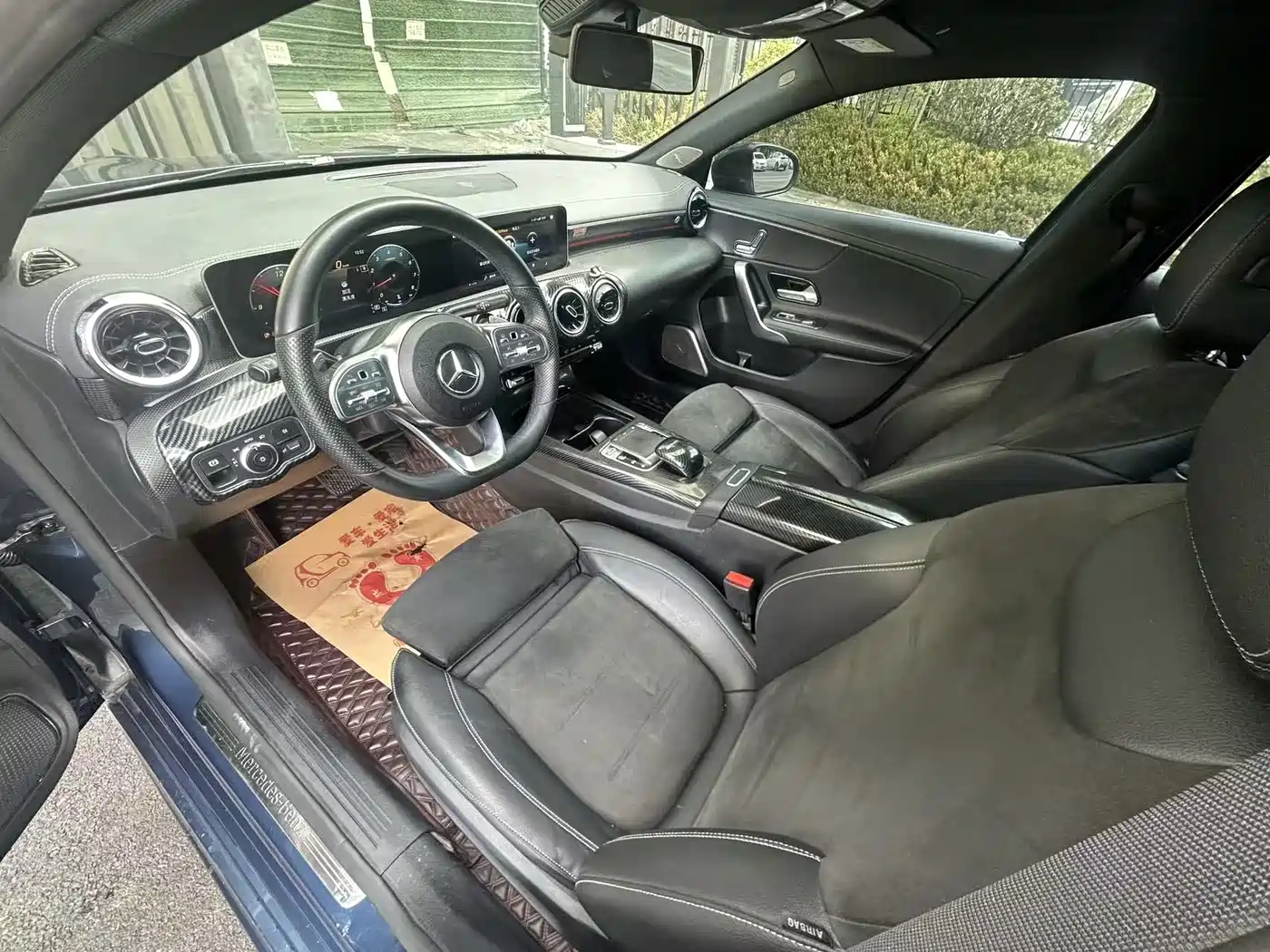 Mercedes-Benz A-Class 2019 A 200 L Sport Sedan фото 4