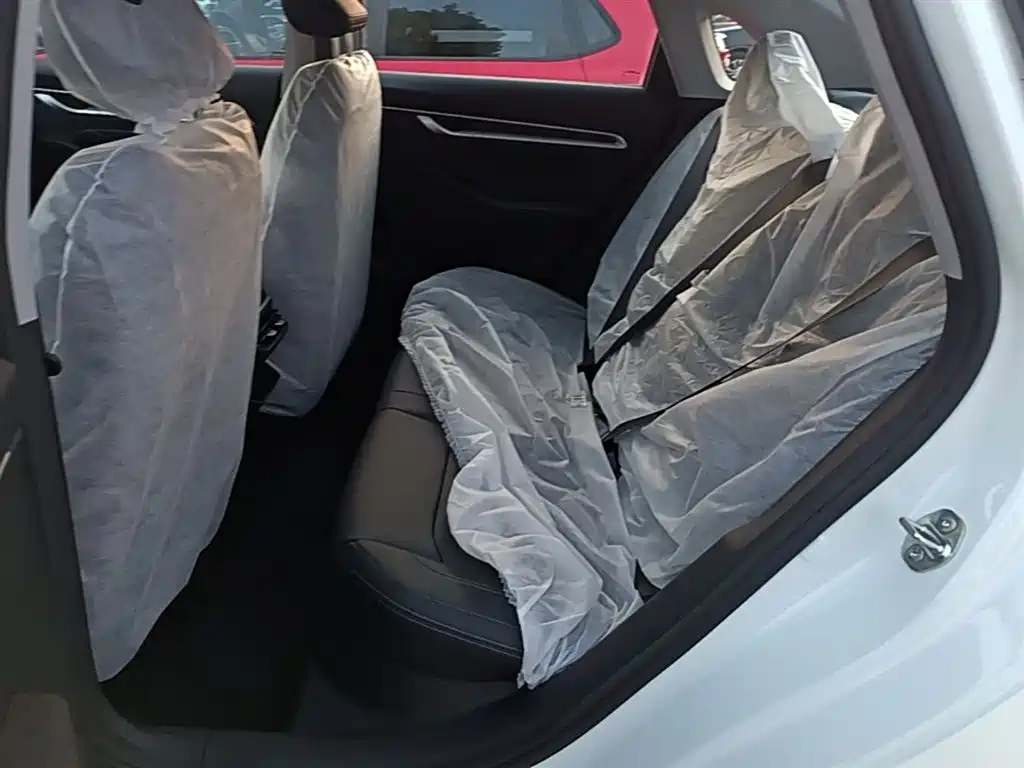 GEELY AUTOMOBILE EMGRAND