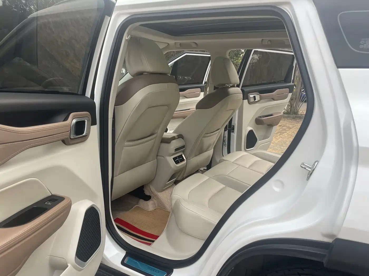 GEELY AUTOMOBILE GEELY ICON