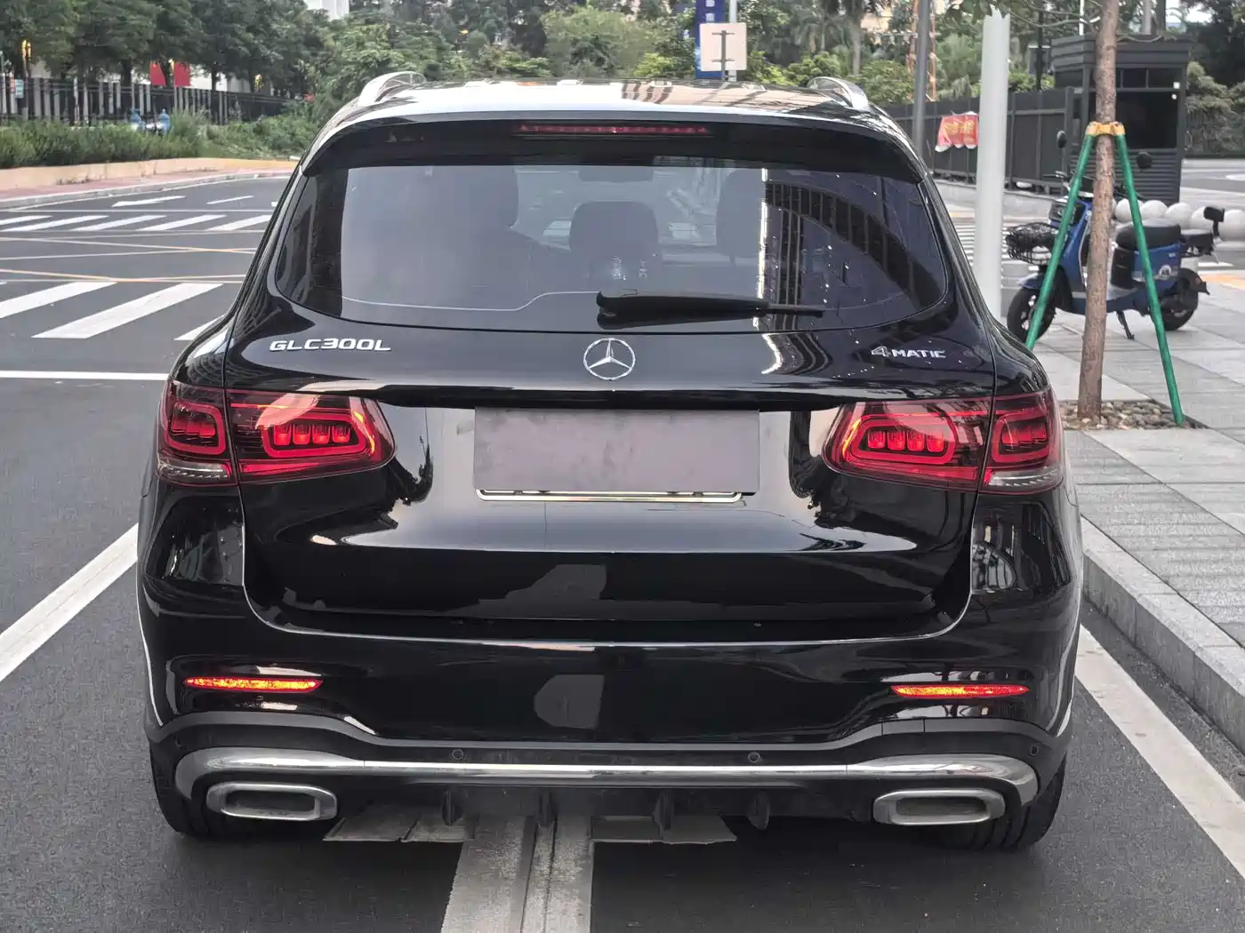 Mercedes-Benz GLC 2021 GLC 300 L 4MATIC Sporty фото 5