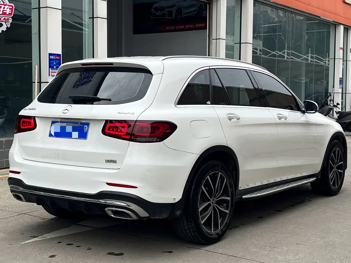 Mercedes-Benz GLC 2021 GLC 300 L 4MATIC Sporty фото 4
