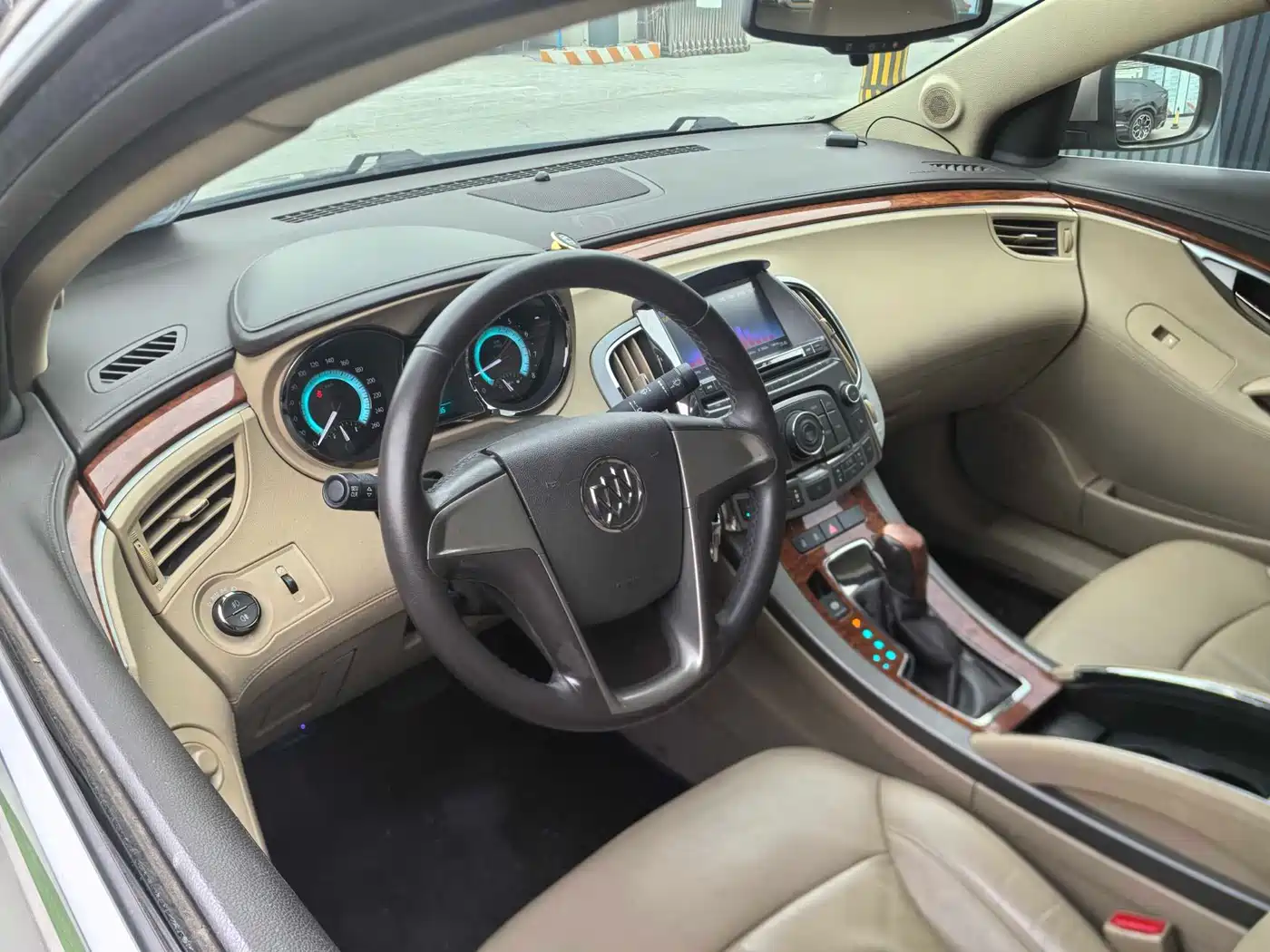 Buick LaCrosse 2012 2.4L SIDI Elegance Edition фото 8